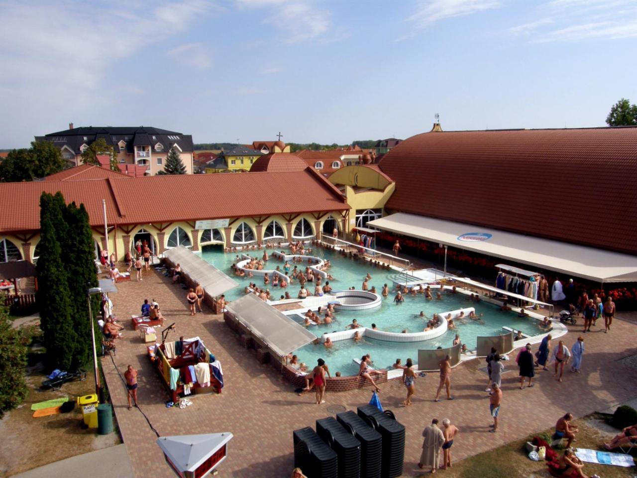 Fridrich apartman Veľký Meder Exterior foto