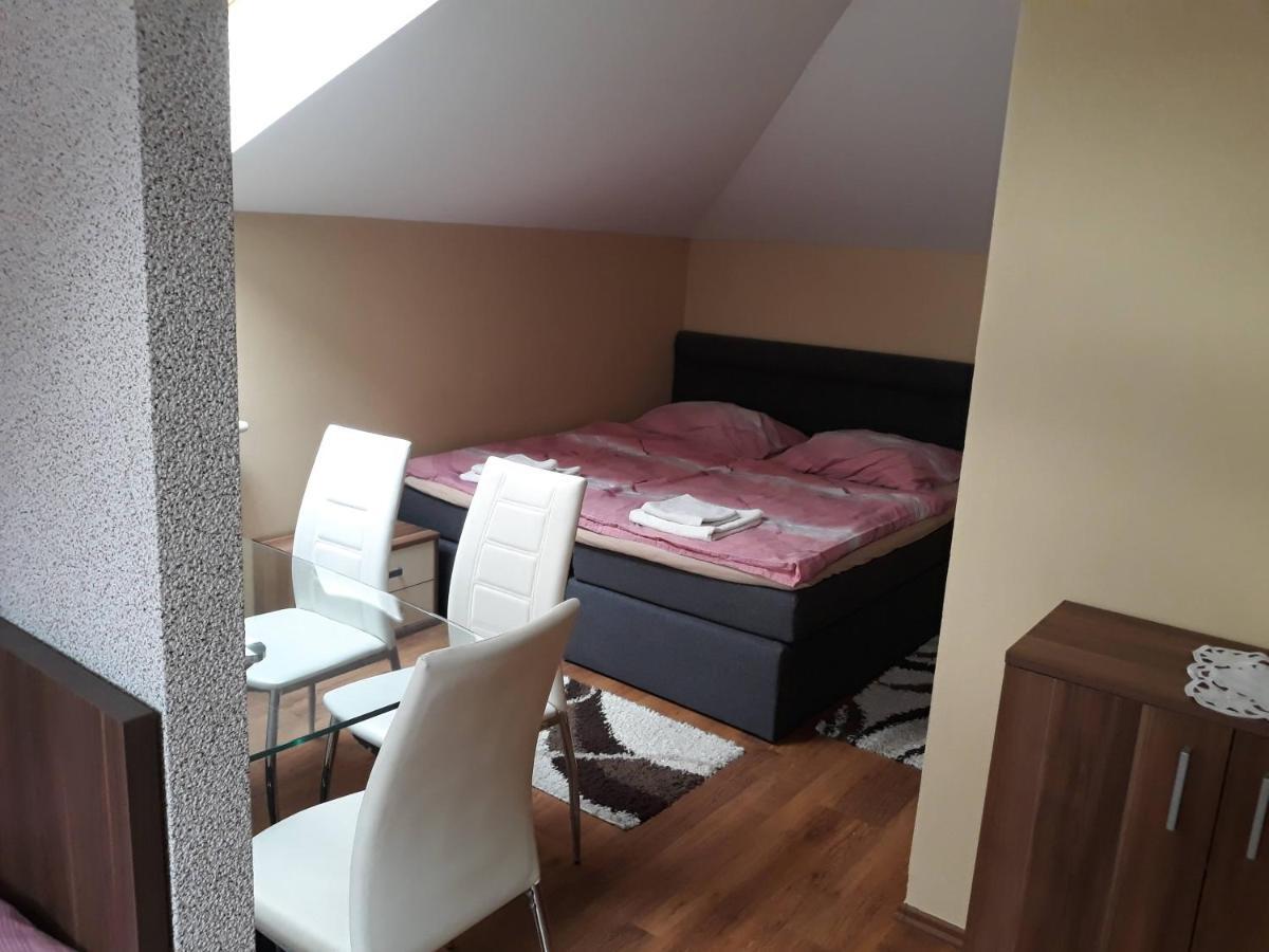 Fridrich apartman Veľký Meder Exterior foto